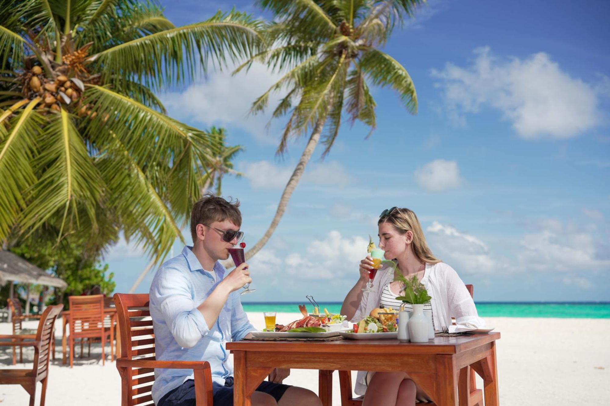 Fihalhohi Maldives Hotel Guraidhoo  Exterior foto