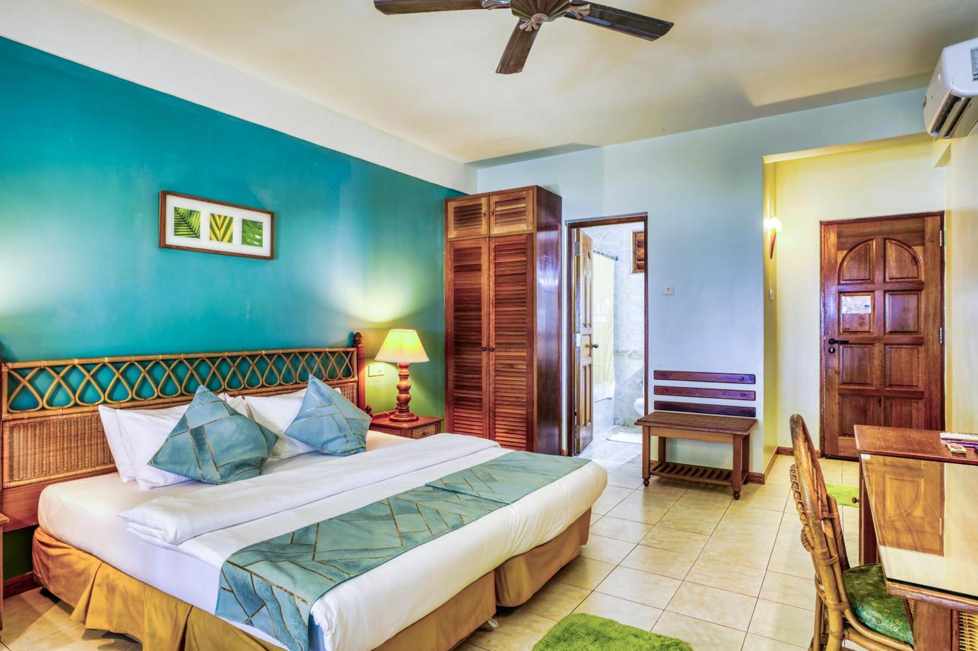 Fihalhohi Maldives Hotel Guraidhoo  Exterior foto